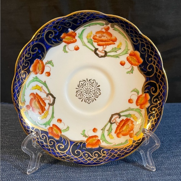 Shore & Coggins Superior English Bell China Cup & Saucer Imari #2425 - Picture 4 of 10